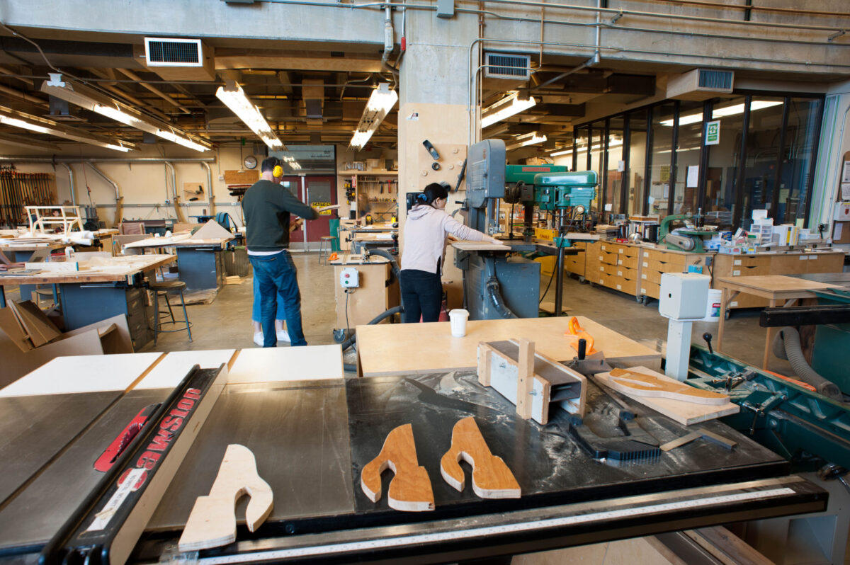 Werkplaats met machines